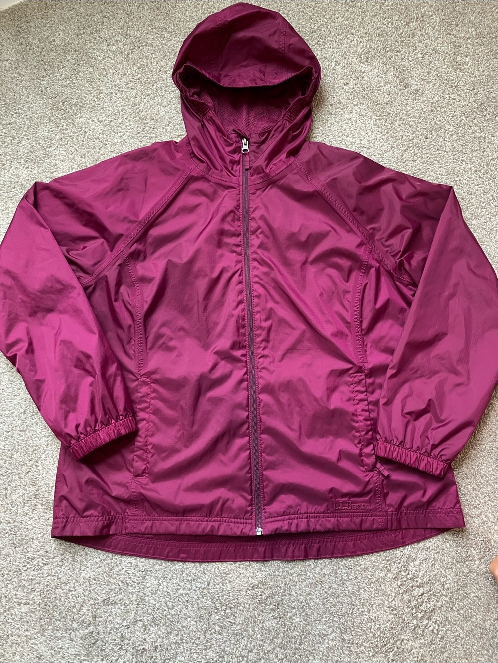 L.L.Bean Women's Mountain Classic Windbreaker Jacket - Large Petite - Magenta